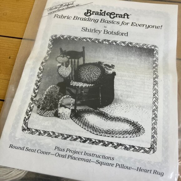 Braid Craft Fabric Braiding Basics Instructions + Tools Distlefink Botsford - Picture 2 of 8